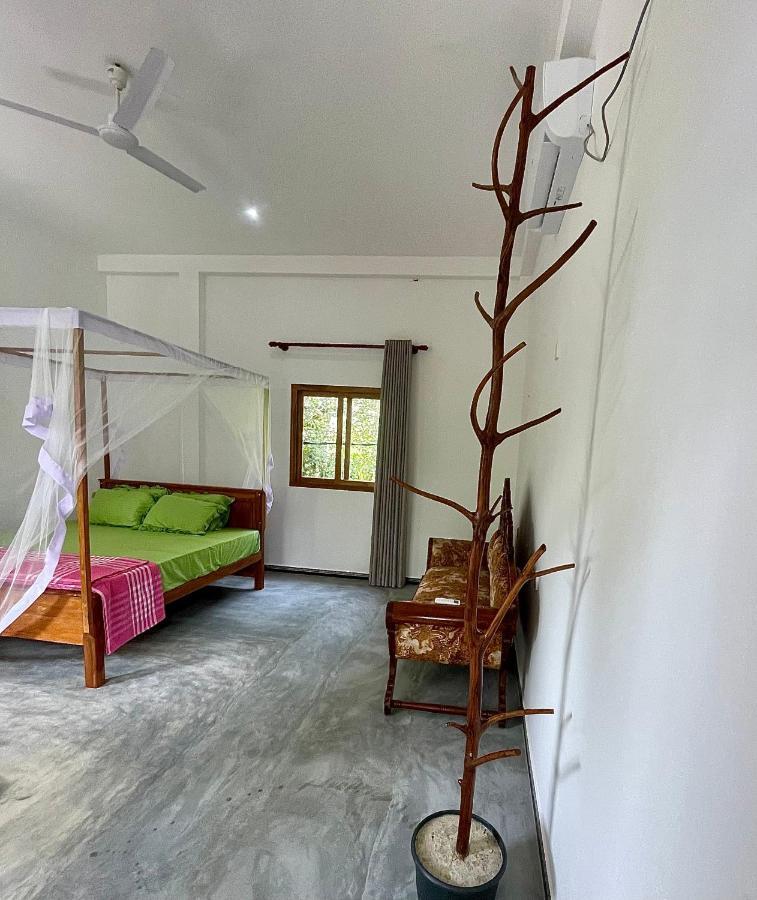 Jungle Escape Hiriketiya Hotel Dikwella Kültér fotó