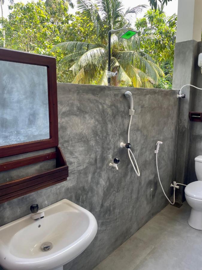 Jungle Escape Hiriketiya Hotel Dikwella Kültér fotó